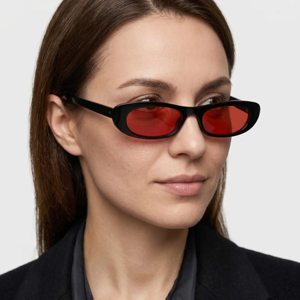 SLIM RECTANGULAR WOMEN'S SUNGLASSES MOD691 C101