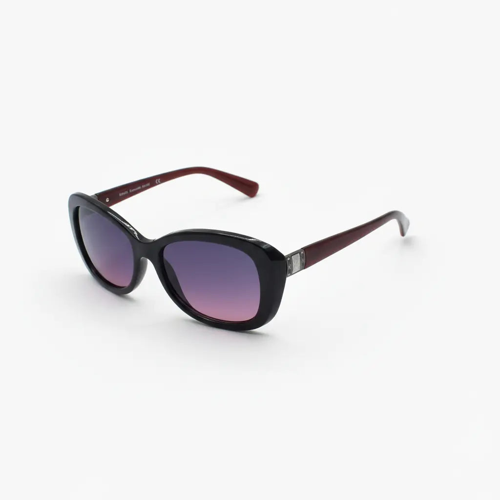 MC 1813 EXCLUSIVE C3