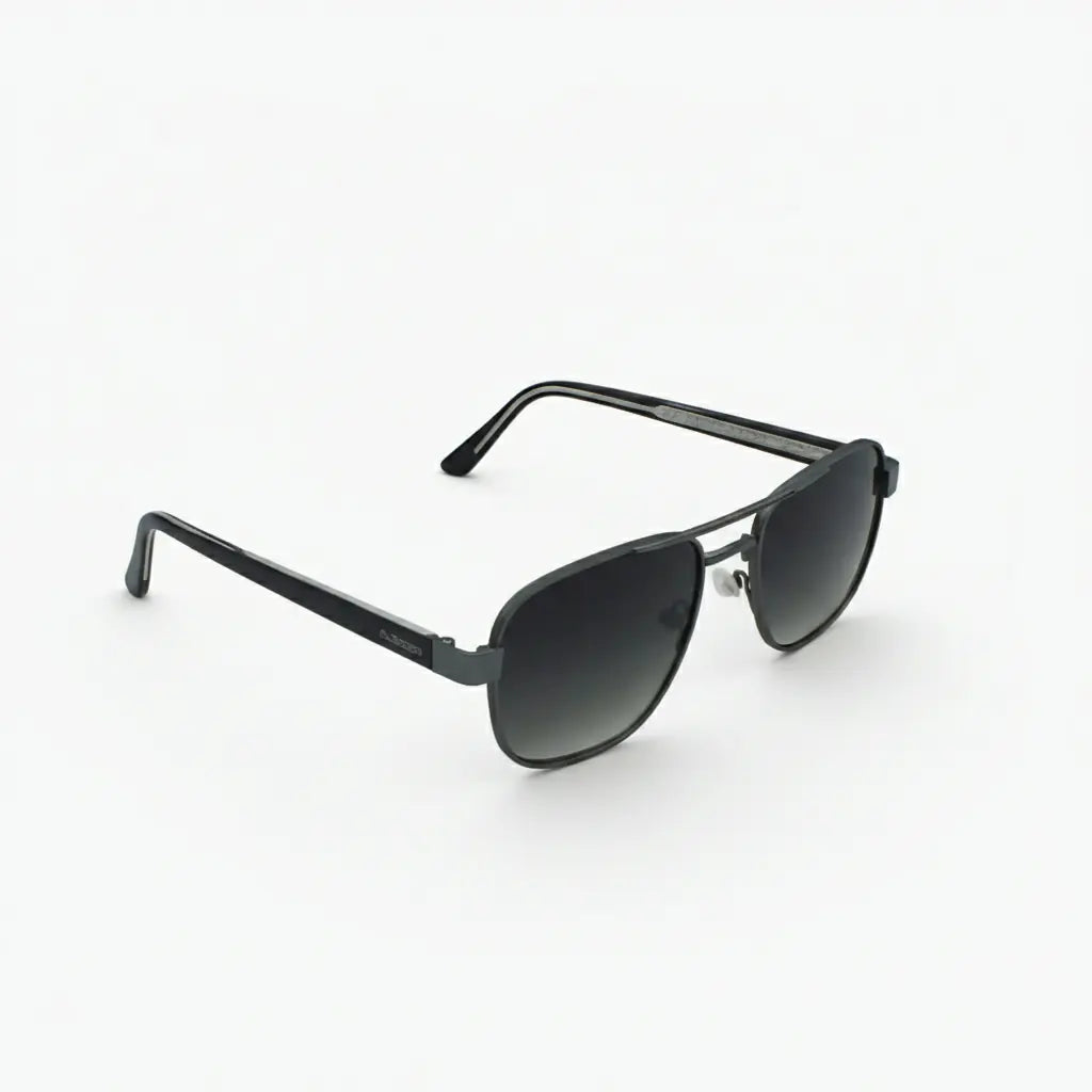 KP8828 102M