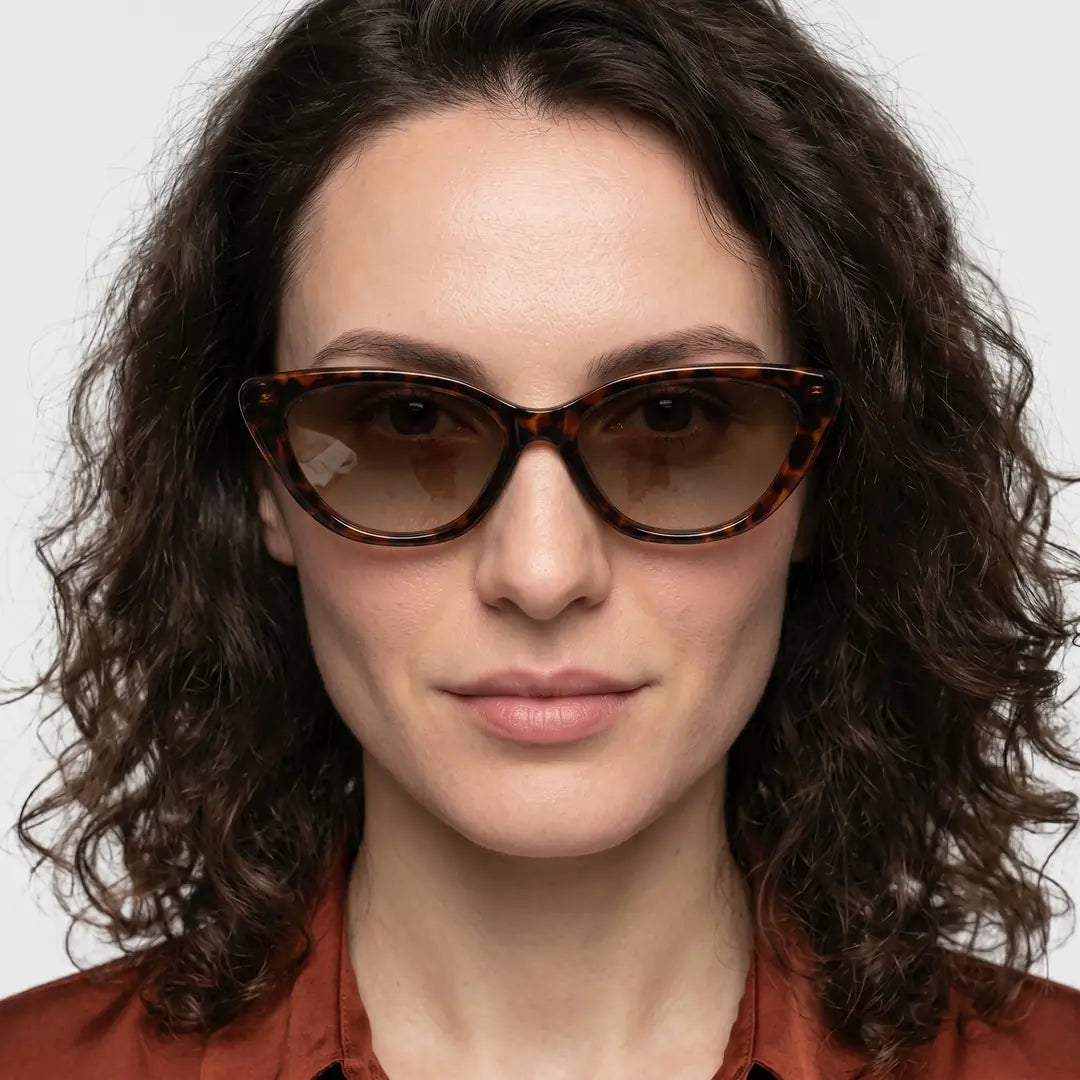 LEOPARD CAT EYE WOMEN'S SUNGLASSES MOD693 CD07